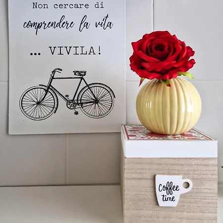 ｐｏｍｐｅｉ ｉｎ ｌｏｖｅ Pompei