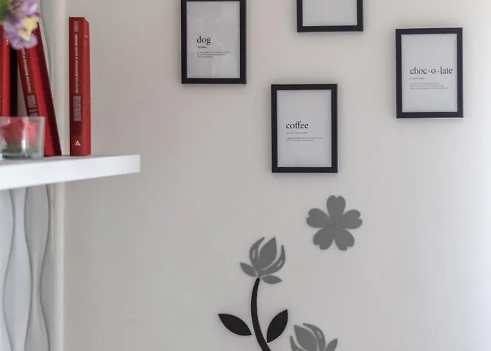 ｐｏｍｐｅｉ ｉｎ ｌｏｖｅ